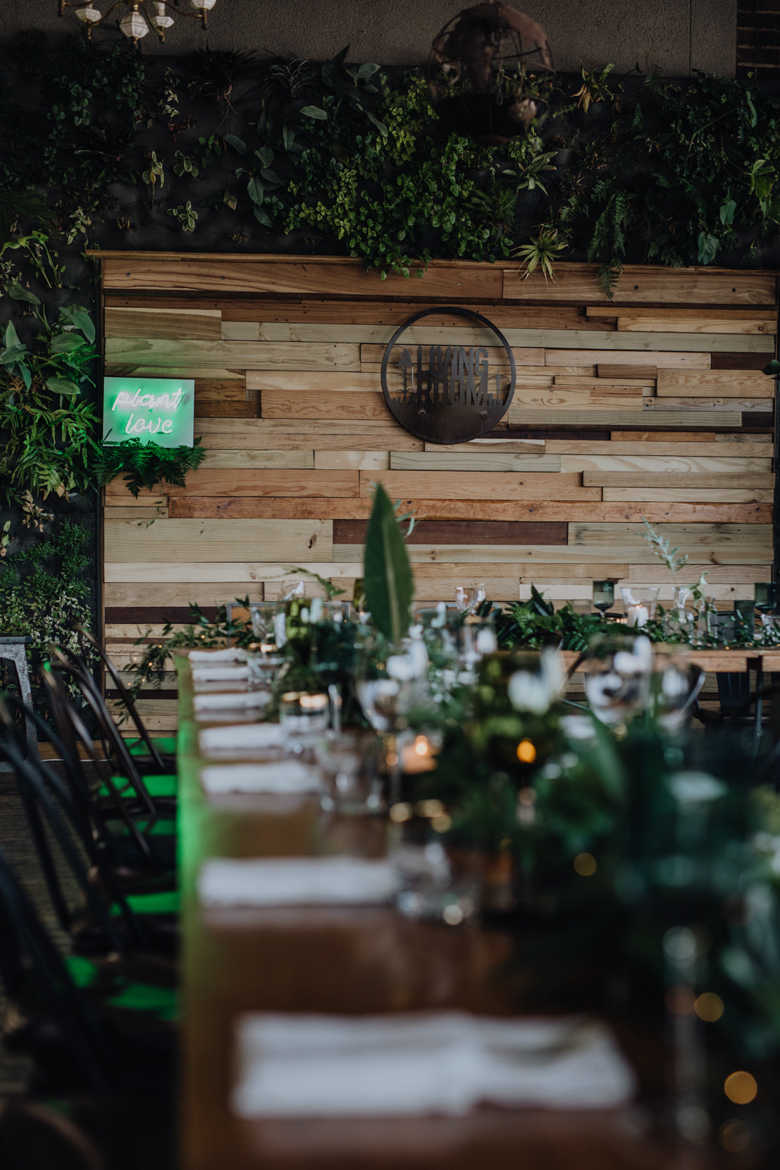 Lush Green & Gold Modern Wedding