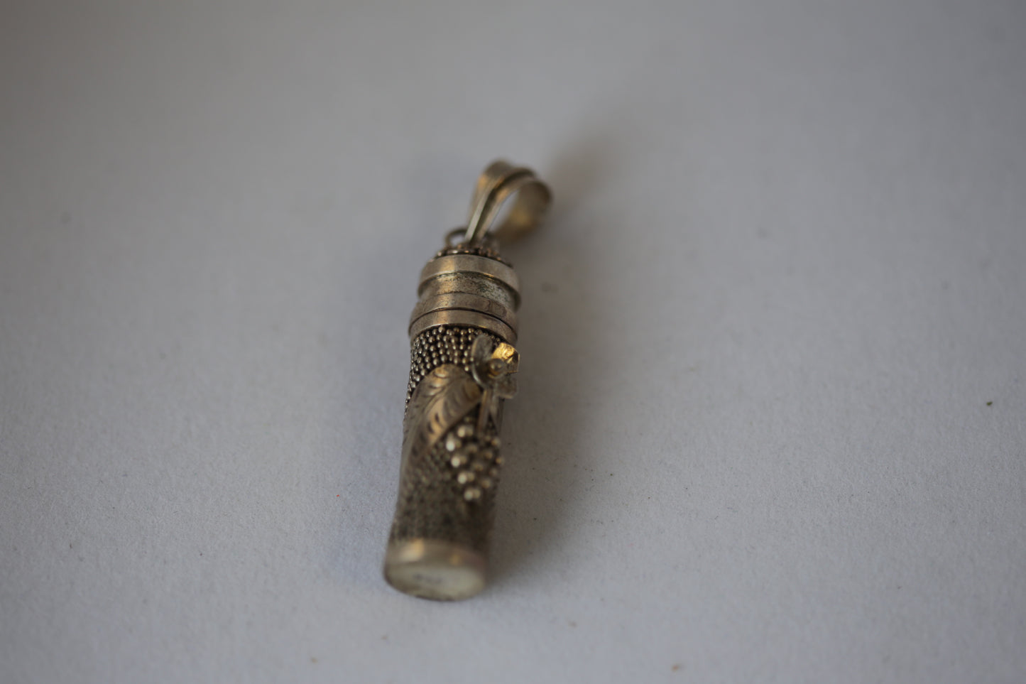 Large Opening Secret Space Parfum Pendants with FLORAL & Philigre 925 Silver Details