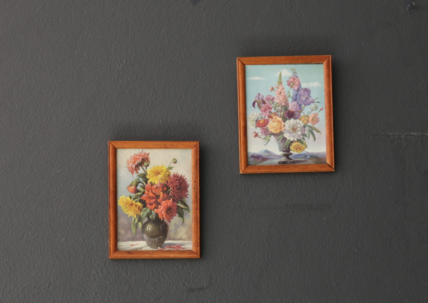 Mini Vintage Floral Print Wooden Picture Frame 